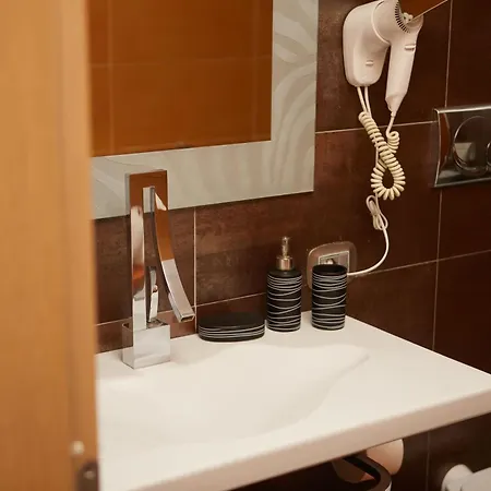 Вилла Solaria Масса-Лубренсе