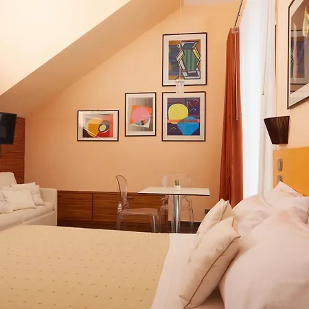 Solaria Вилла Масса-Лубренсе