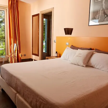 Solaria Villa
